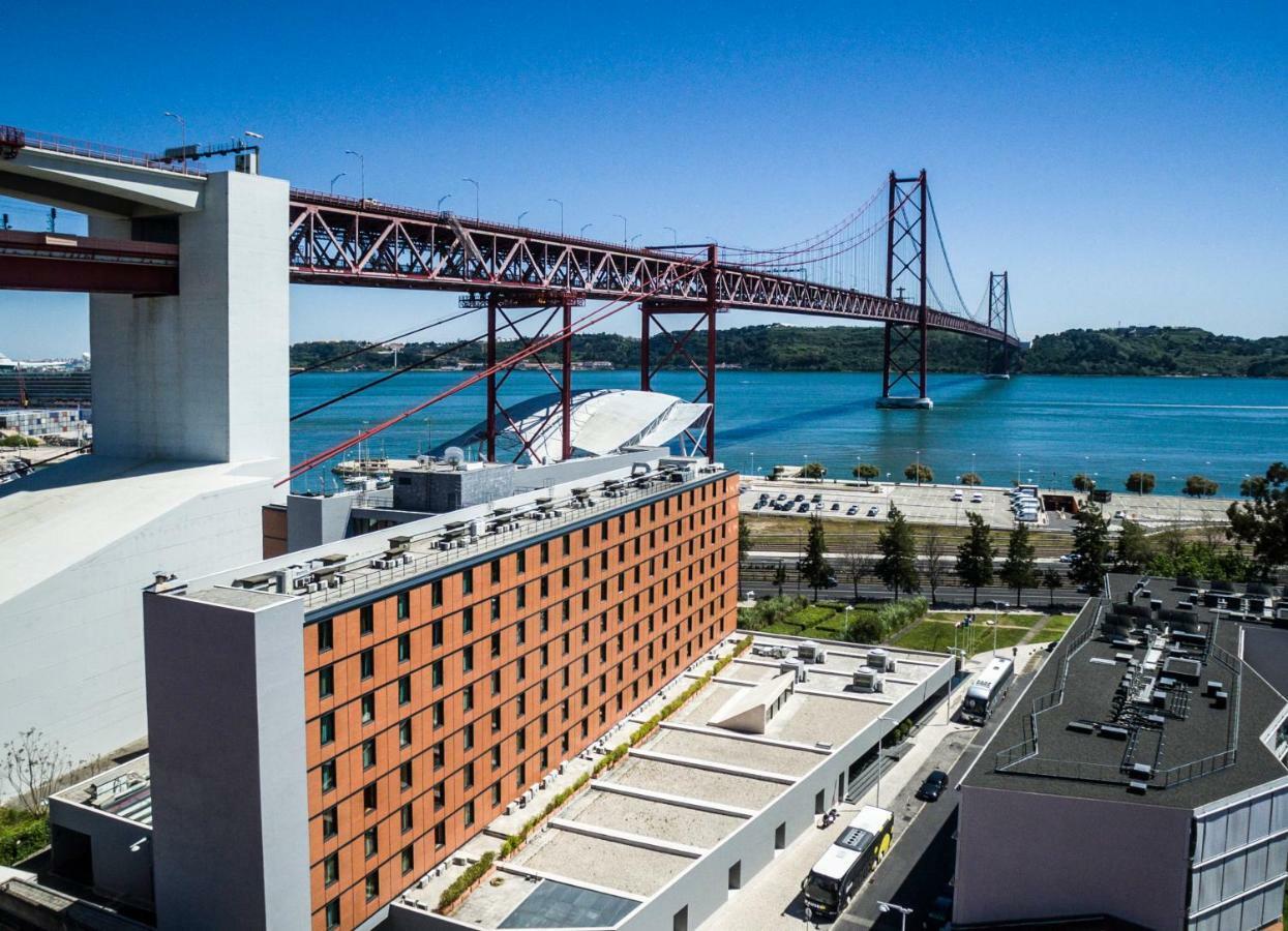 Vila Gale Opera Lisbon Exterior photo